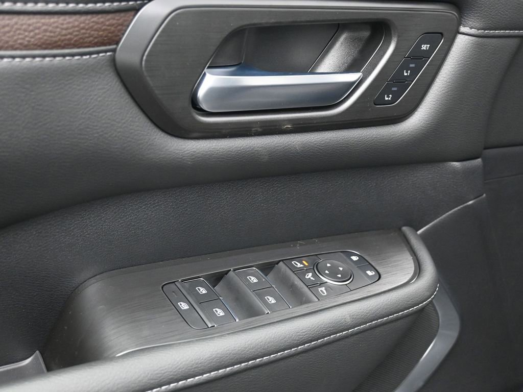 New 2026 Nissan Armada Platinum image 16