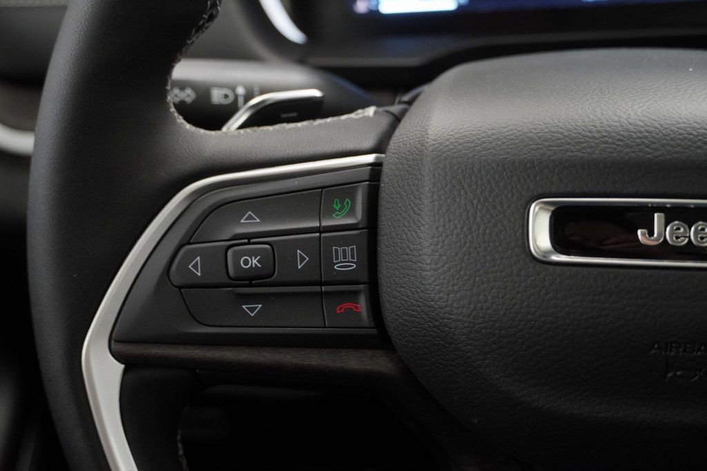 New 2026 Jeep Grand Cherokee L Limited image 25