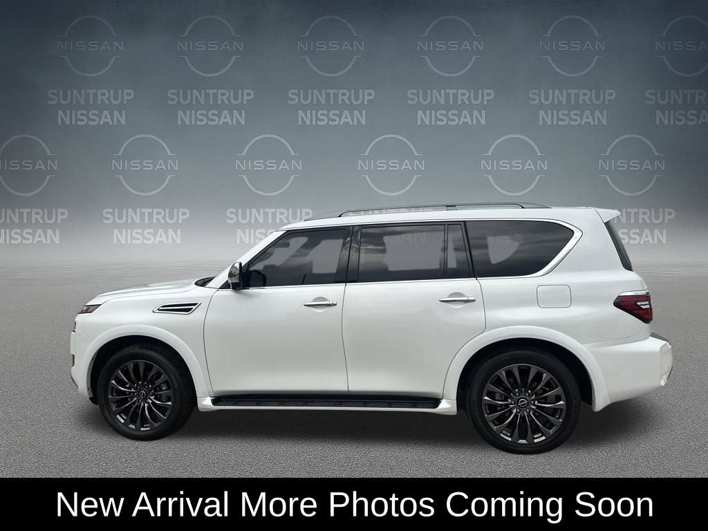 Used 2024 Nissan Armada Platinum w/ Captain's Chairs Package image 3