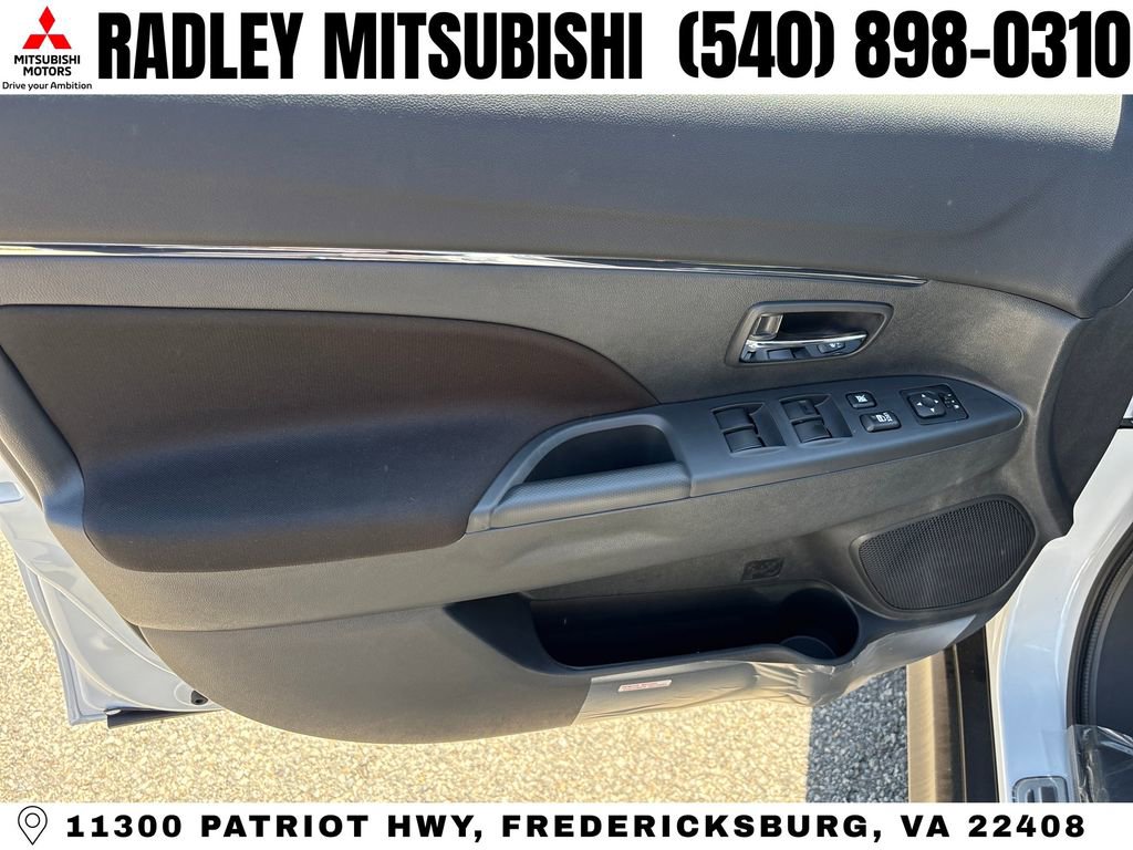 New 2026 Mitsubishi Outlander Sport LE image 5