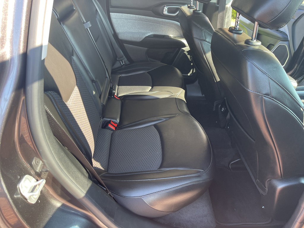 Used 2022 Jeep Compass Latitude image 29