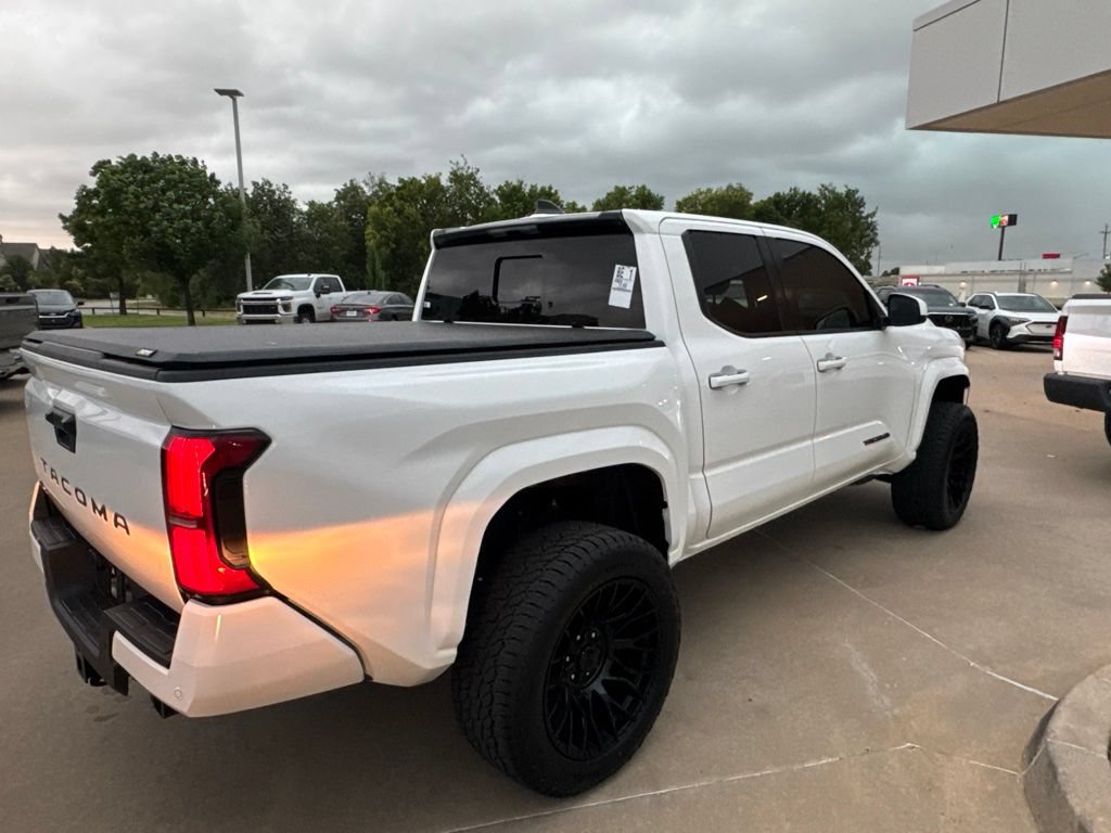 Used 2024 Toyota Tacoma SR5 AWD/4WD image 4