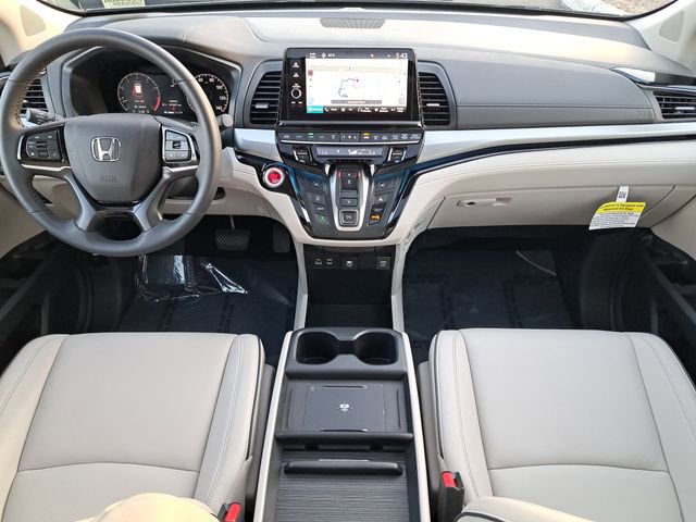 Certified 2025 Honda Odyssey Touring image 14