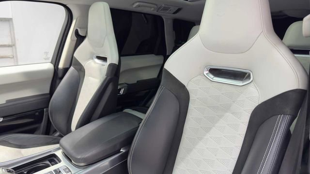 Used 2019 Land Rover Range Rover Sport SVR image 27