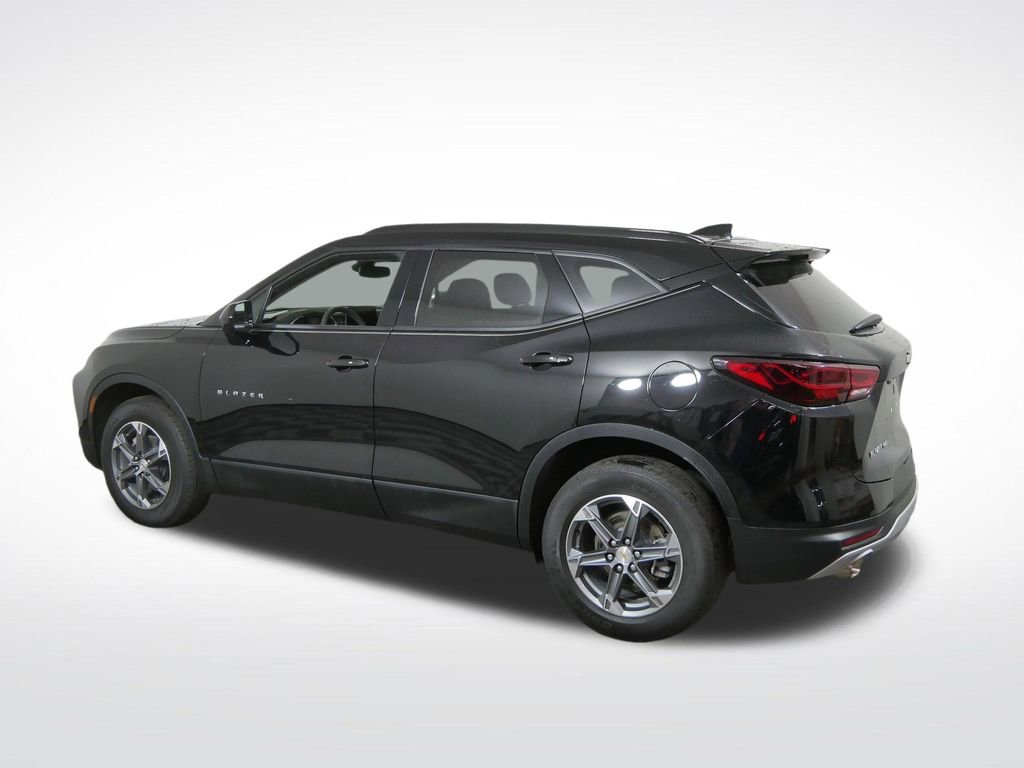 Used 2023 Chevrolet Blazer LT w/ Convenience Package AWD/4WD image 8