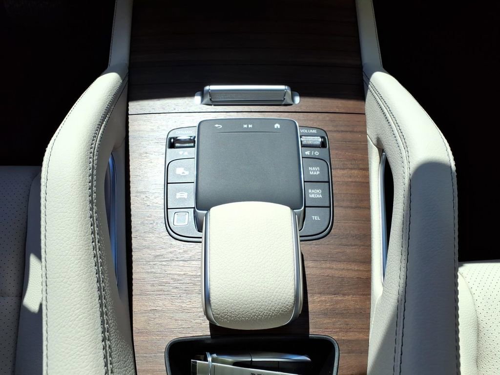 New 2026 Mercedes-Benz GLE 450 4MATIC image 24