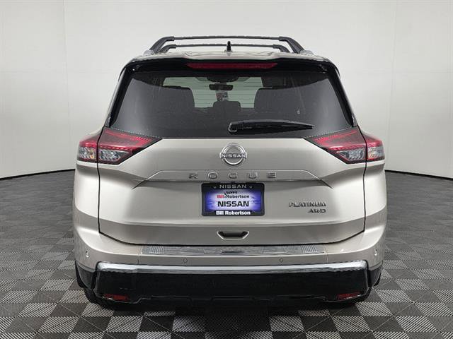 Used 2024 Nissan Rogue Platinum w/ Platinum Premium Package AWD/4WD image 5