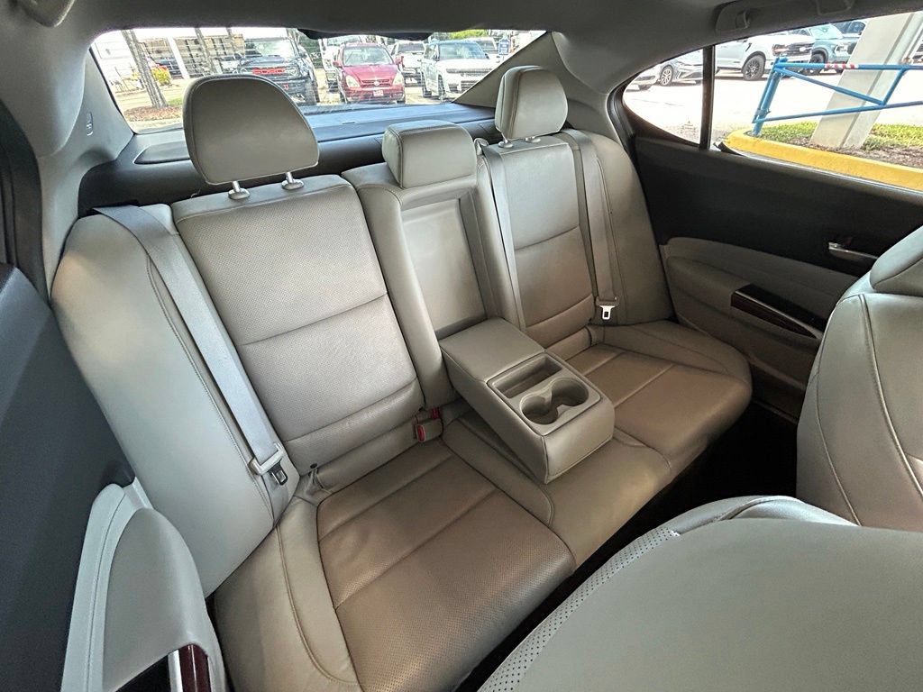 Used 2015 Acura TLX w/ Technology Package FWD image 28