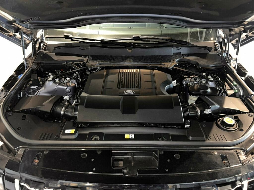 Used 2021 Land Rover Range Rover Autobiography AWD/4WD image 9