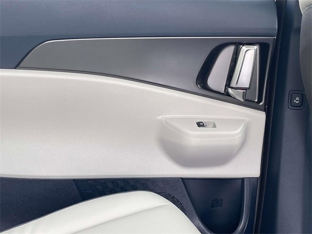 New 2026 Kia Carnival SX image 16