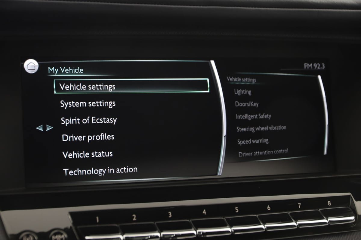 Used 2024 Rolls-Royce Cullinan Black Badge AWD/4WD image 63