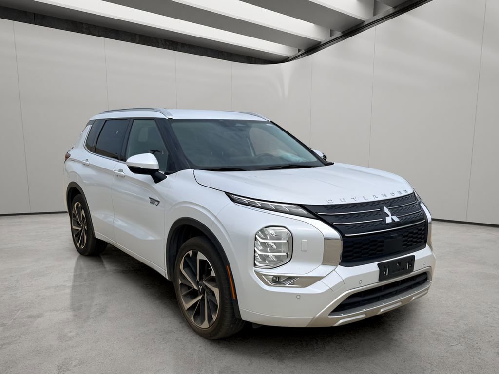 Used 2024 Mitsubishi Outlander SEL AWD/4WD image 7