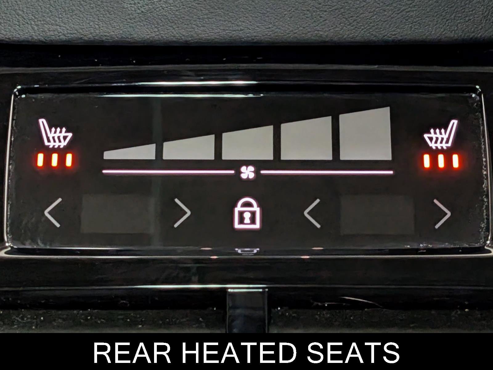 Used 2024 Volvo V90 B6 Cross Country Plus w/ Climate Package image 20