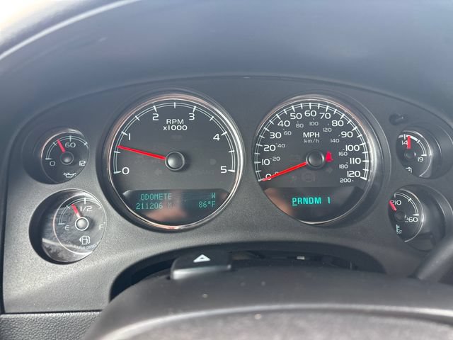 Used 2013 GMC Sierra 2500 SLT w/ SLT Convenience Package AWD/4WD image 15