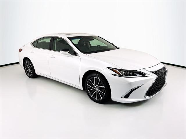 Certified 2025 Lexus ES 300h w/ Premium Package FWD image 3