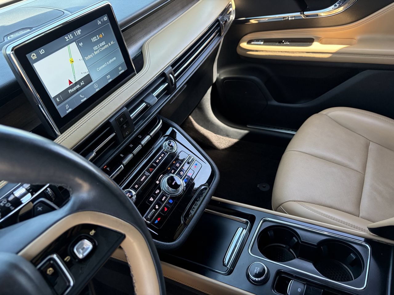 Used 2021 Lincoln Corsair Reserve FWD image 26