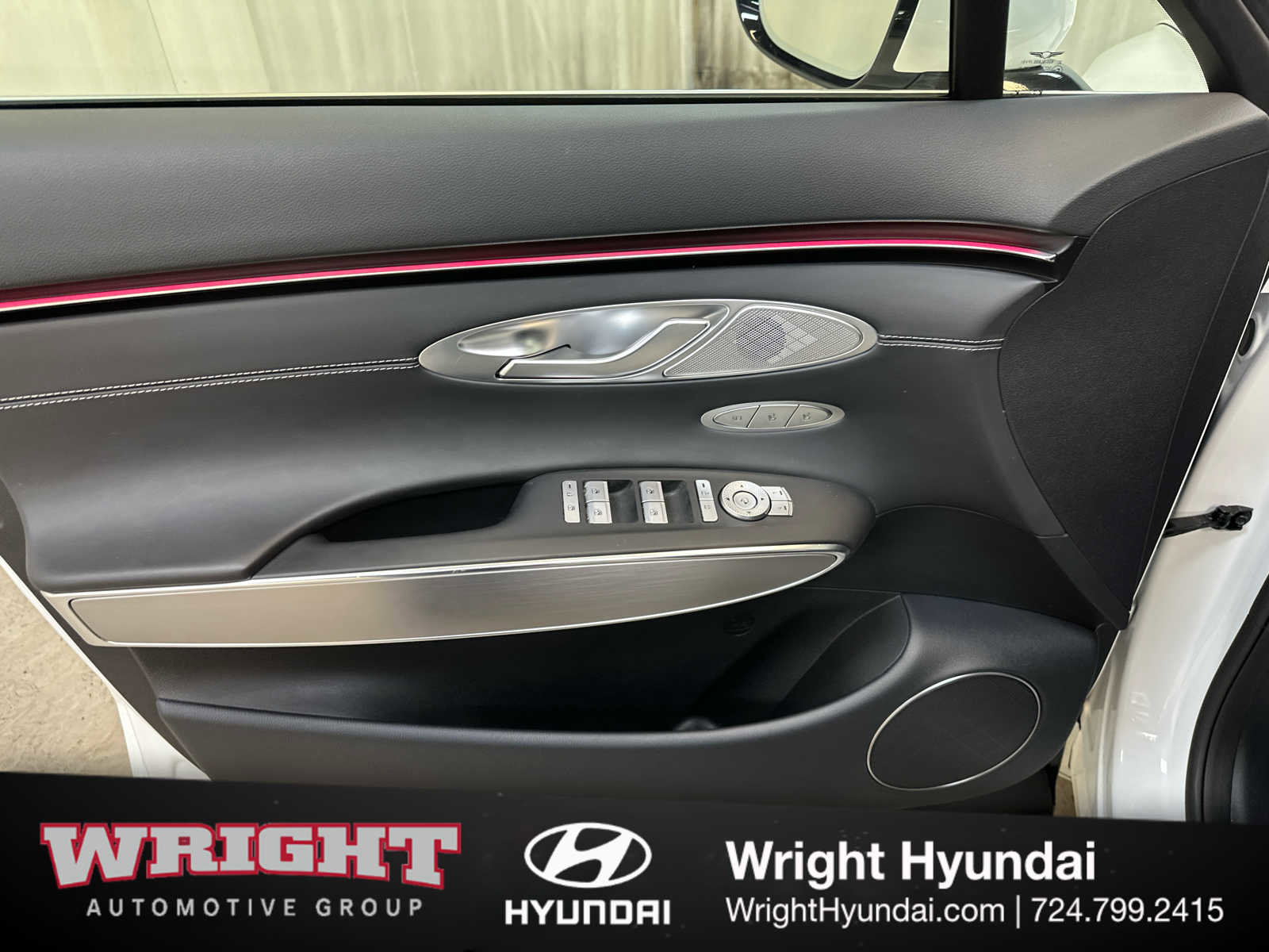 Certified 2026 Genesis GV70 2.5T Select image 9