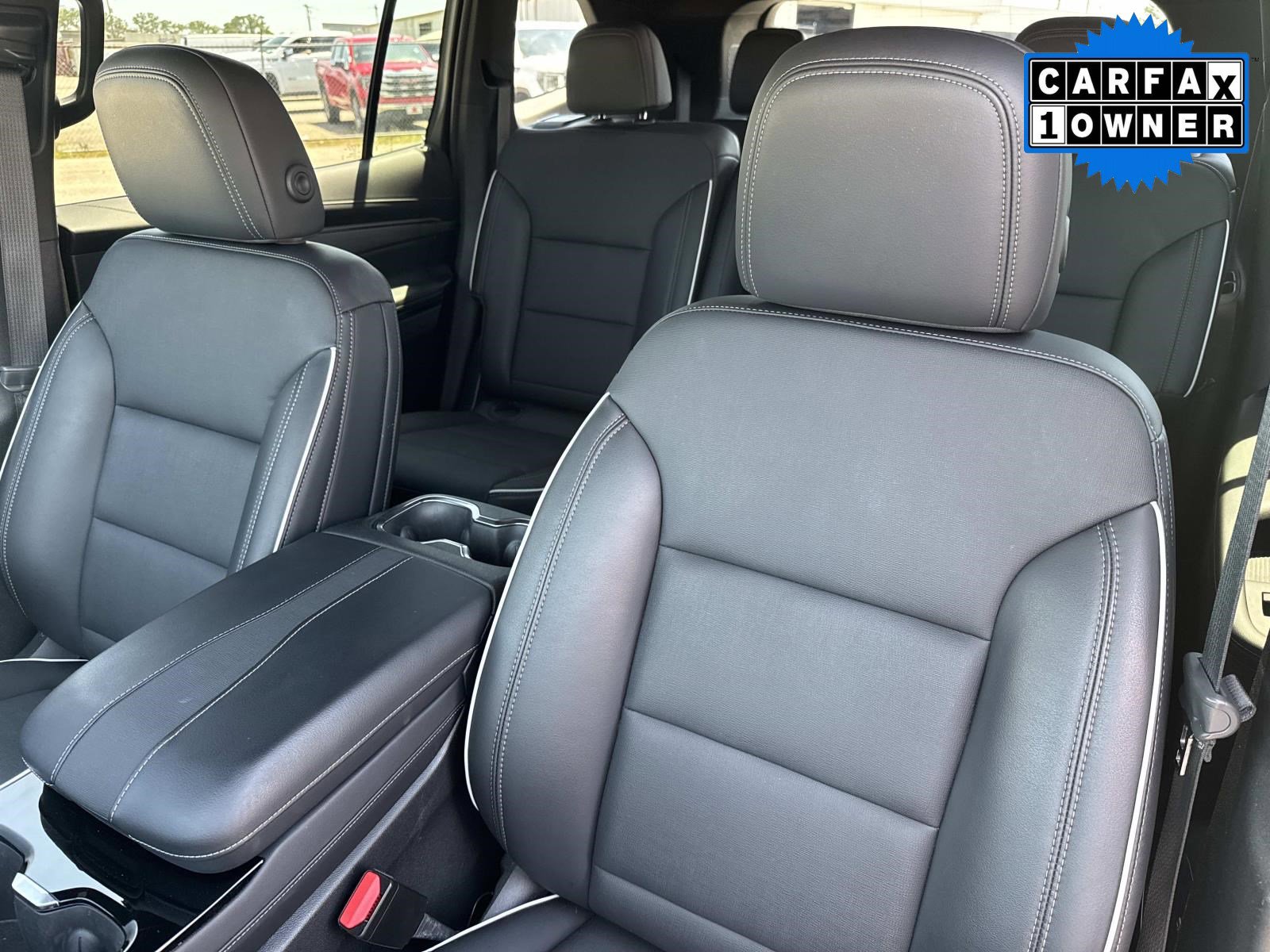 Used 2025 Buick Enclave Preferred FWD image 25