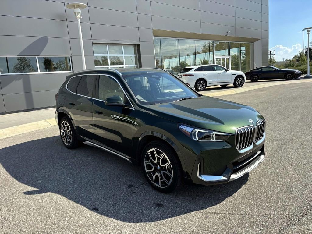 Certified 2025 BMW X1 xDrive28i image 1