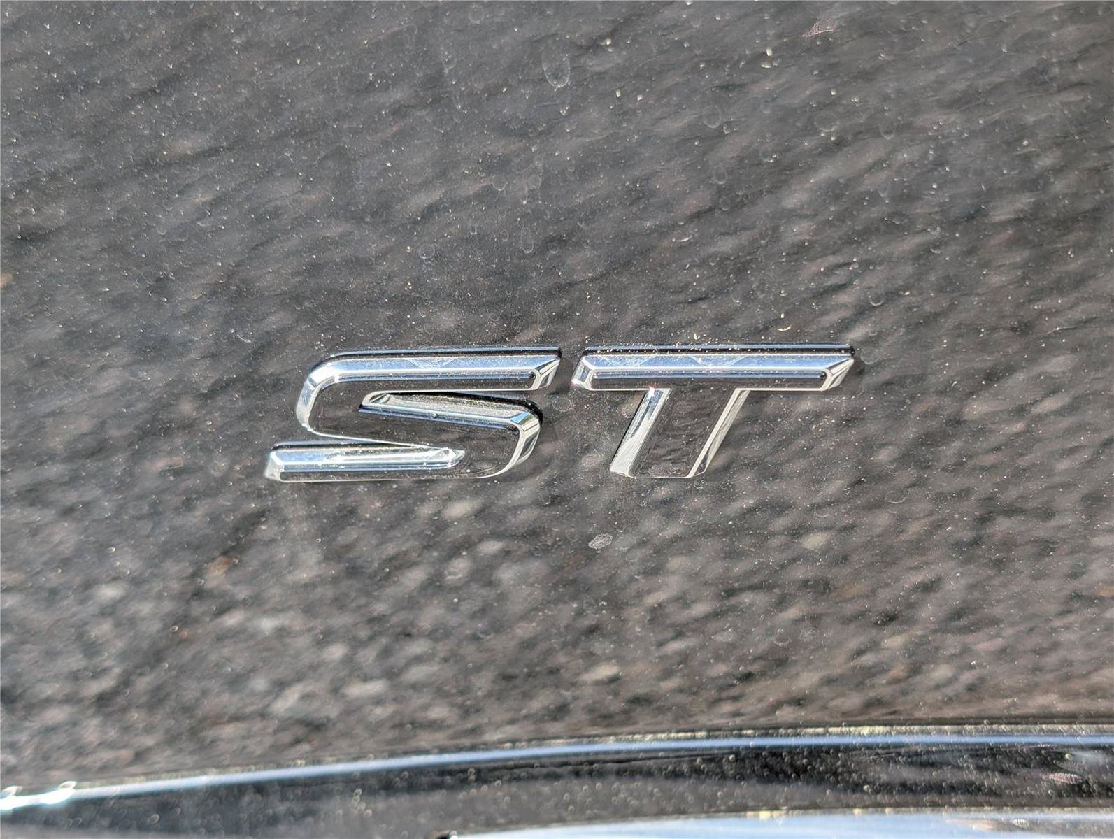 New 2026 Buick Envision Sport Touring AWD/4WD image 6