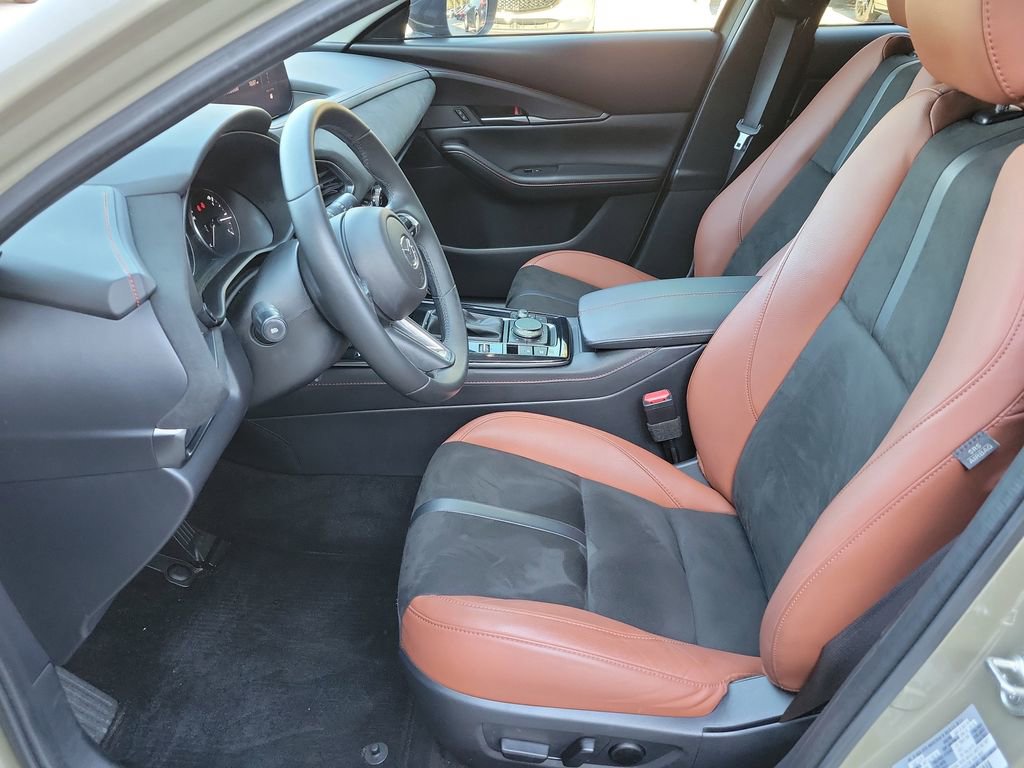 Used 2024 MAZDA CX-30 Carbon image 24