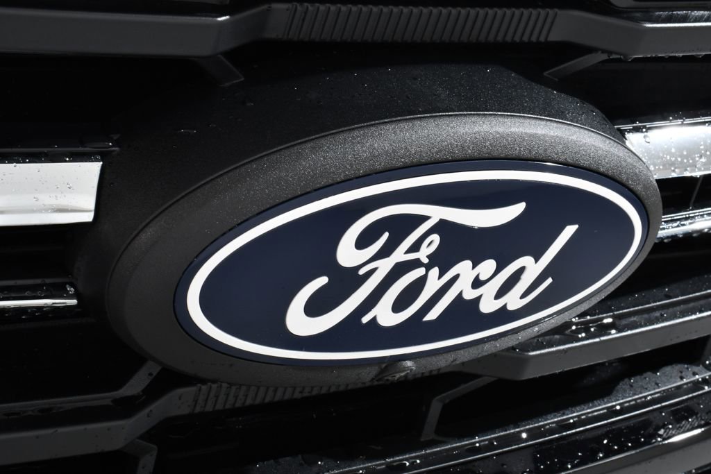 New 2026 Ford F150 XLT w/ Equipment Group 302A MID image 20