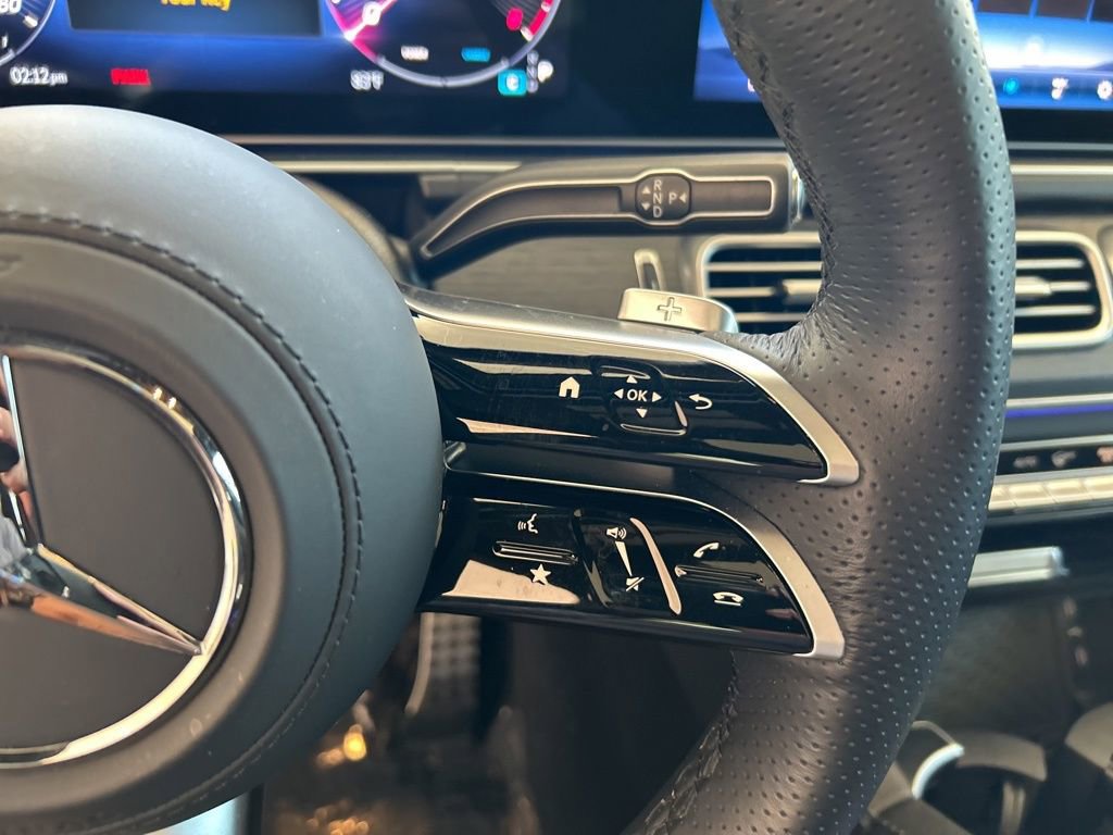 Used 2025 Mercedes-Benz GLS 450 4MATIC w/ AMG Line Exterior image 61