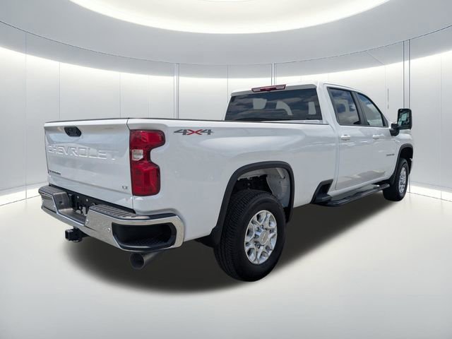 Used 2025 Chevrolet Silverado 3500 LT w/ Safety Package AWD/4WD image 4