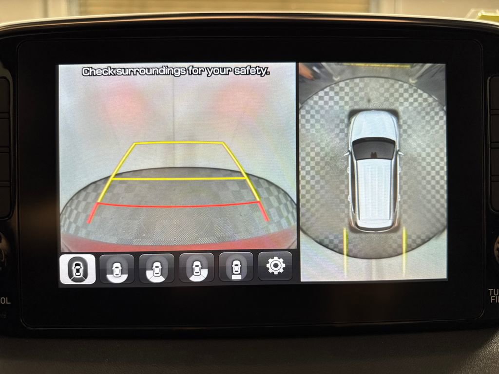 Used 2019 Hyundai Santa Fe SEL w/ Cargo Package FWD image 17