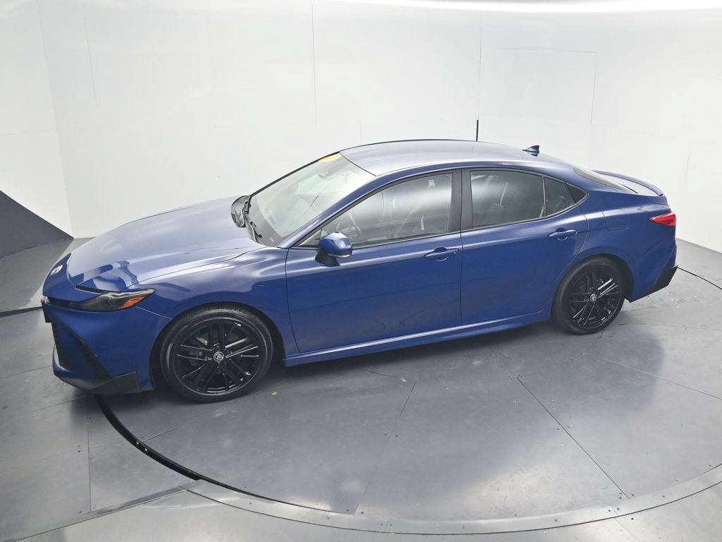 Used 2025 Toyota Camry SE FWD image 50
