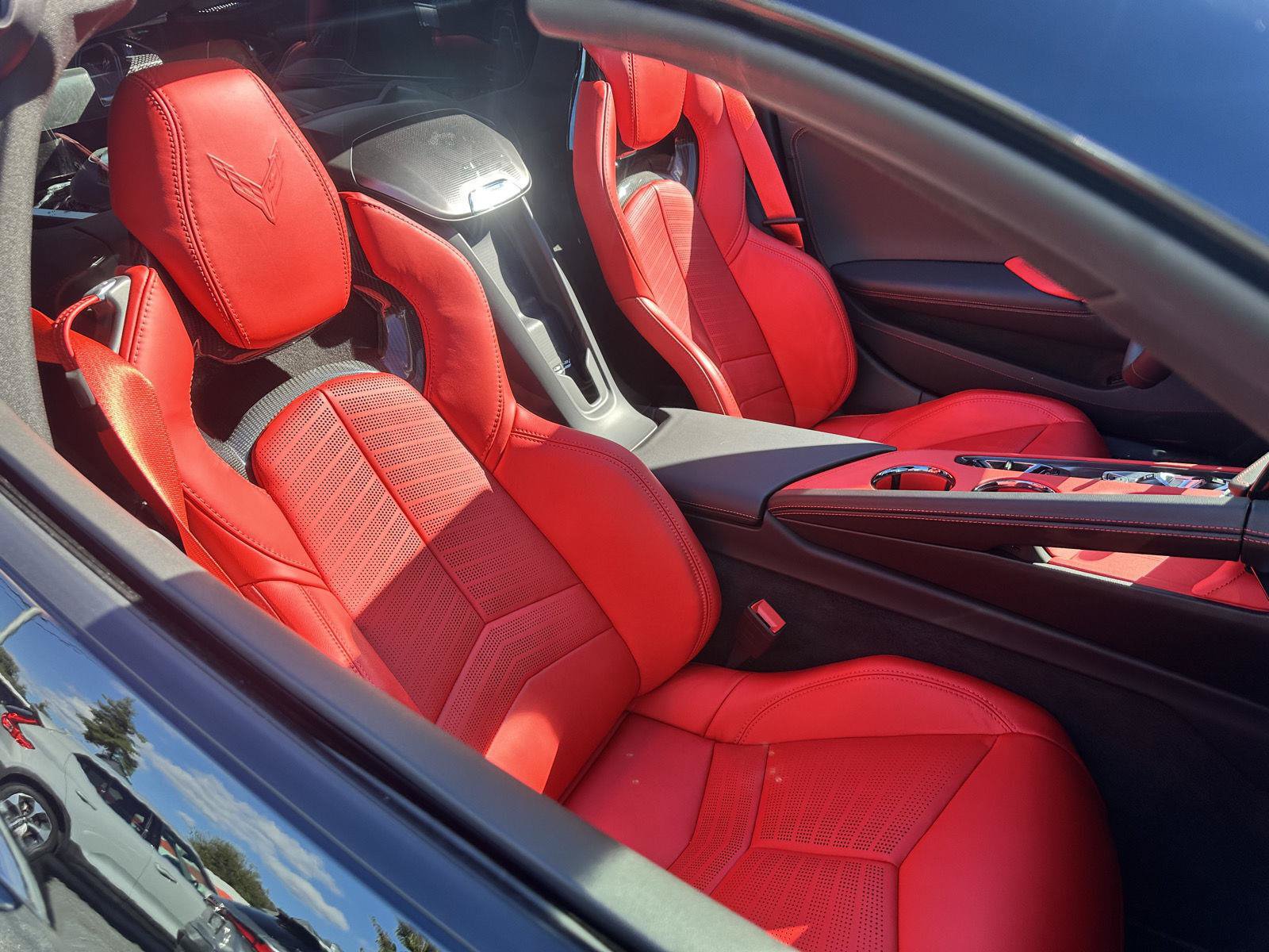 Used 2027 Chevrolet Corvette Grand Sport w/ Z52 Sport Performance Package RWD image 26