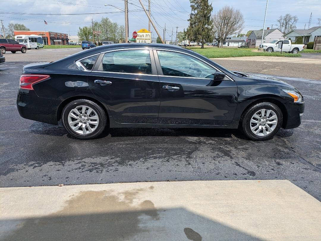 Used 2013 Nissan Altima 2.5 S FWD image 6