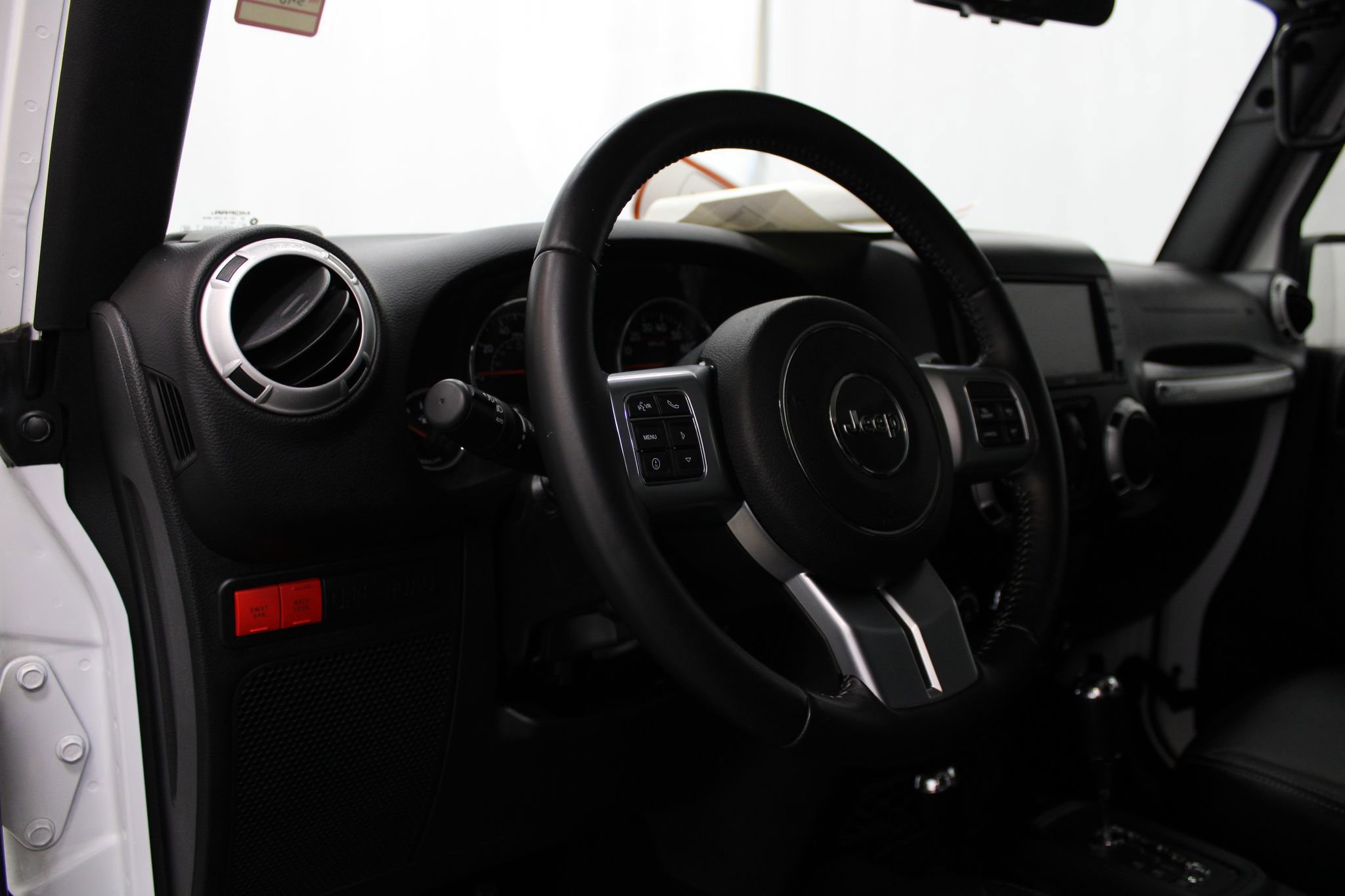 Used 2017 Jeep Wrangler Unlimited Rubicon image 10