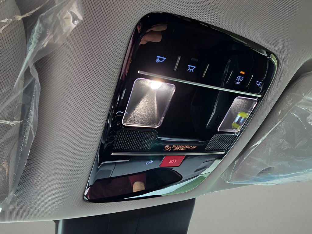 Used 2026 Hyundai Santa Fe SE image 21