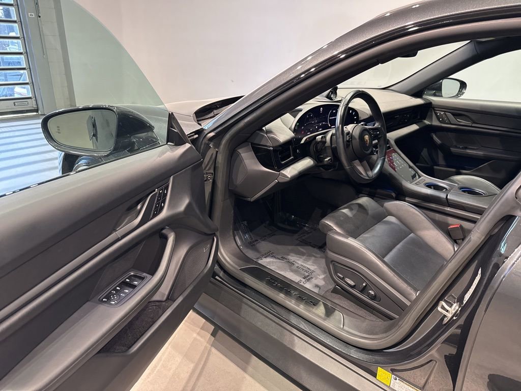 Used 2024 Porsche Taycan 4S w/ Premium Package image 16
