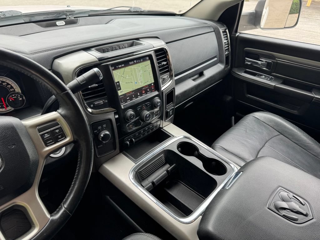 Used 2018 RAM 2500 Laramie w/ Sport Appearance Group AWD/4WD image 33