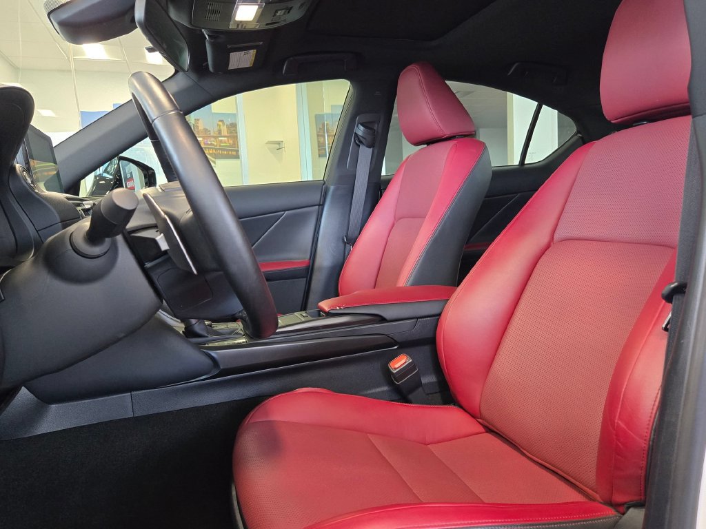 Used 2024 Lexus IS 350 F Sport RWD image 14