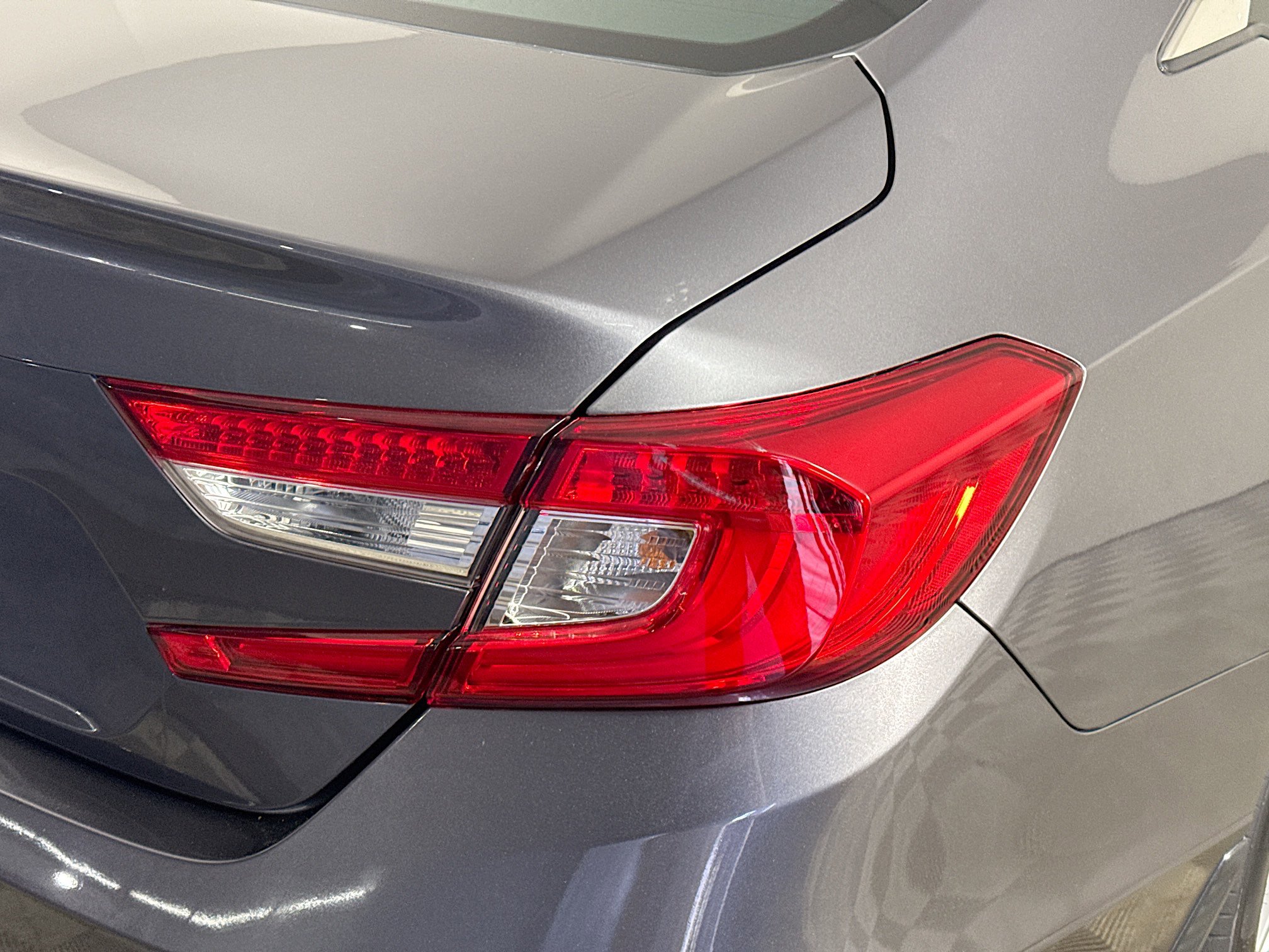 Used 2022 Honda Accord LX image 34