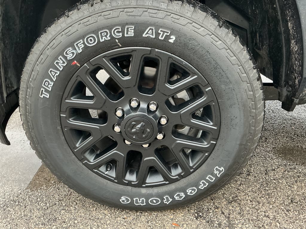 Used 2026 RAM 3500 Limited AWD/4WD image 32