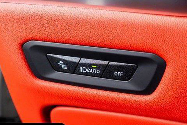 Used 2025 BMW X5 M Competition w/ Executive Package image 55