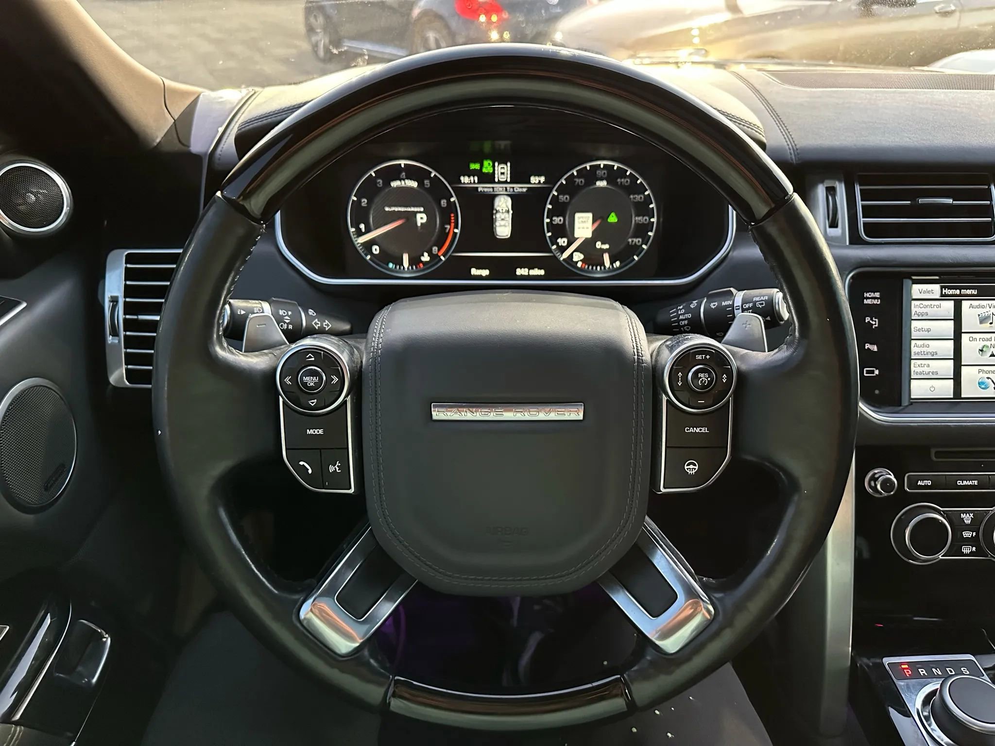 Used 2015 Land Rover Range Rover Long Wheelbase Autobiography image 48