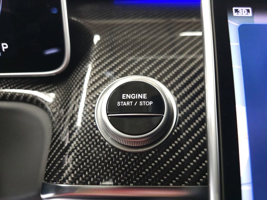 Used 2025 Mercedes-Benz S 63 AMG S image 16