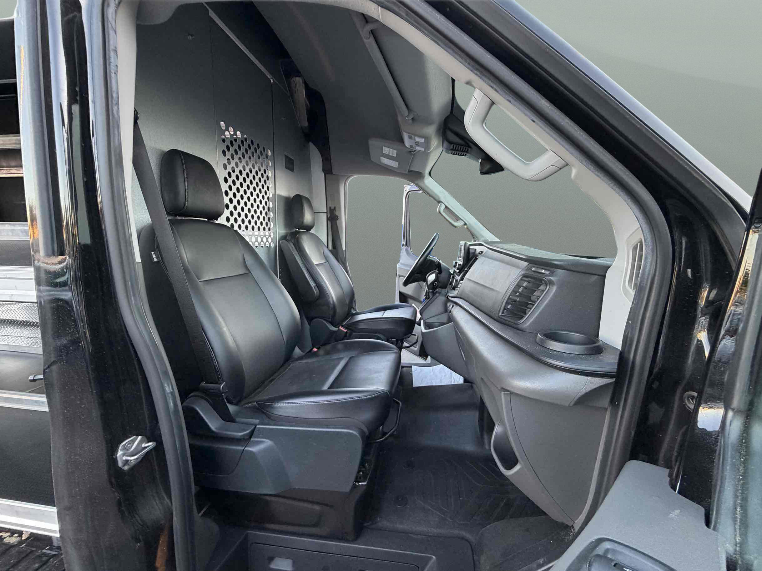 Used 2023 Ford Transit 250 148 High Roof Extended w/ Load Area Protection Package RWD image 20