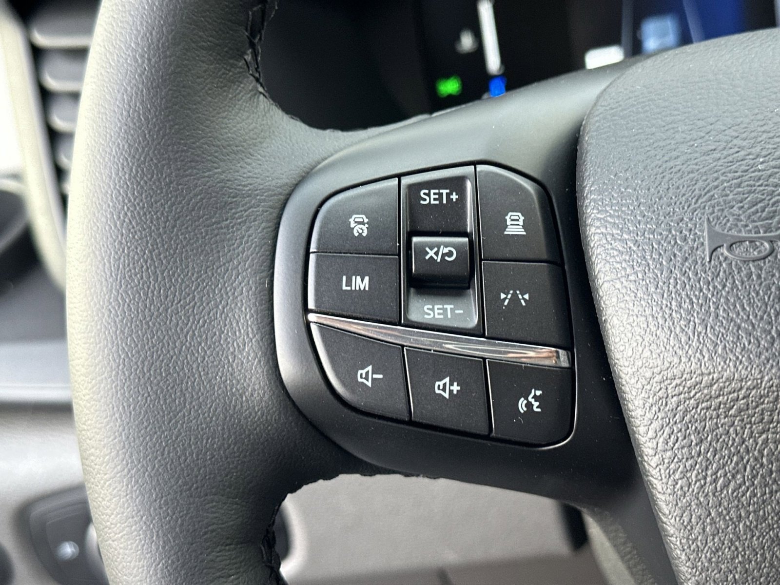 New 2026 Ford Transit 250 148 Medium Roof Extended AWD w/ Load Area Protection Package image 21