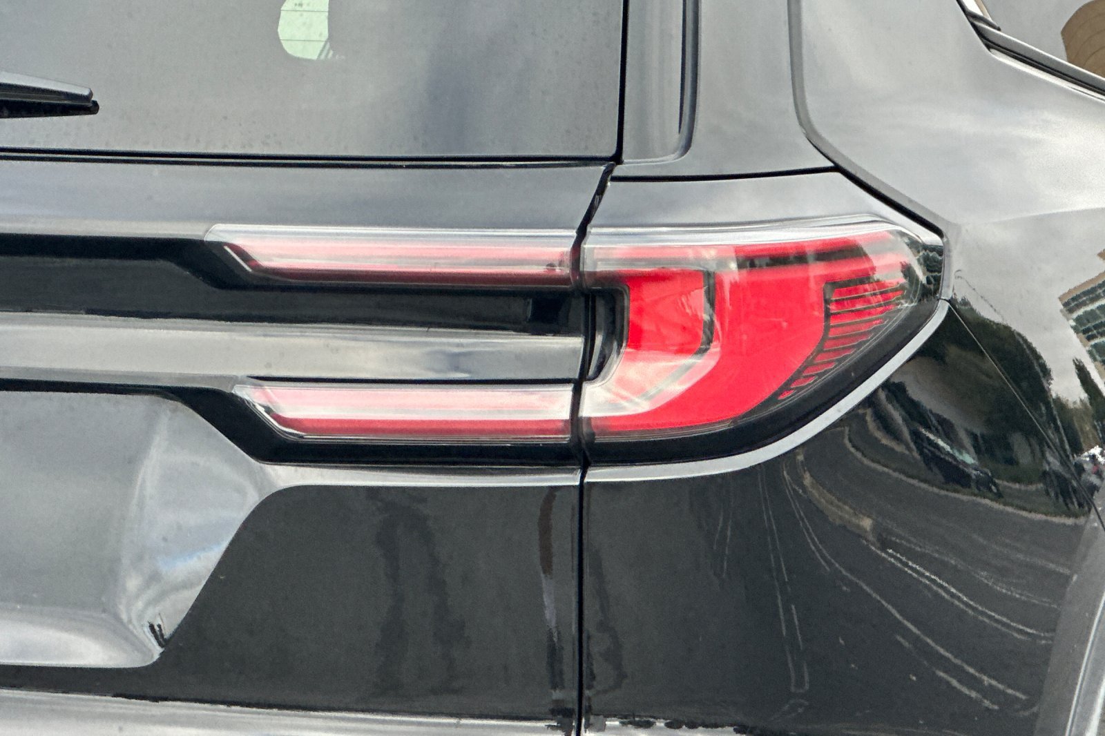 Used 2026 GMC Acadia Elevation w/ Elevation Premium Package FWD image 51