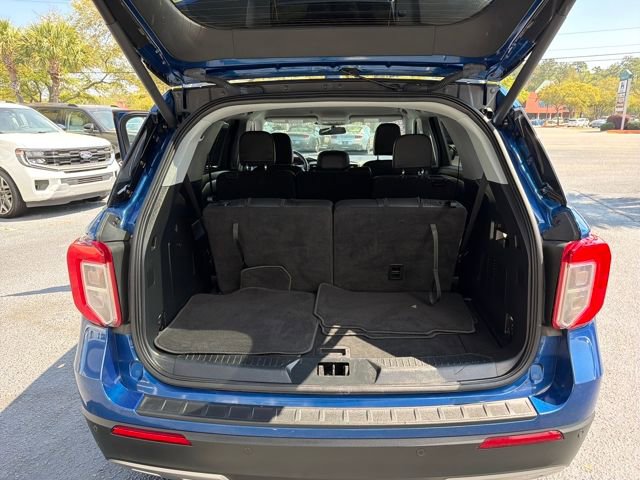 Used 2023 Ford Explorer XLT w/ Equipment Group 202A image 10