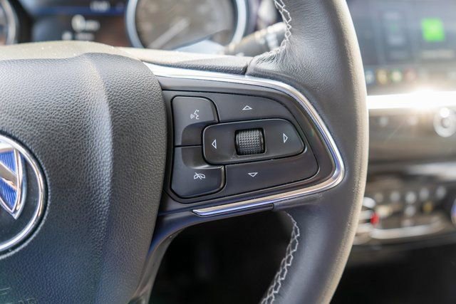 Used 2022 Buick Encore GX Select w/ Sport Touring Package FWD image 26