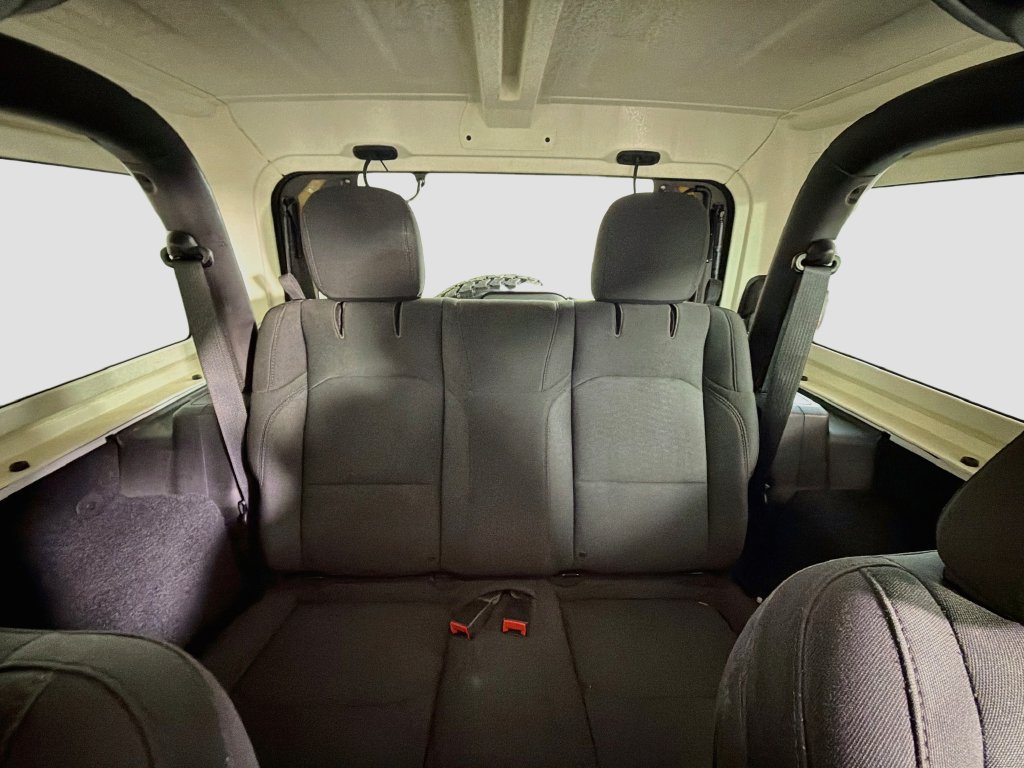 Used 2018 Jeep Wrangler Sport AWD/4WD image 23