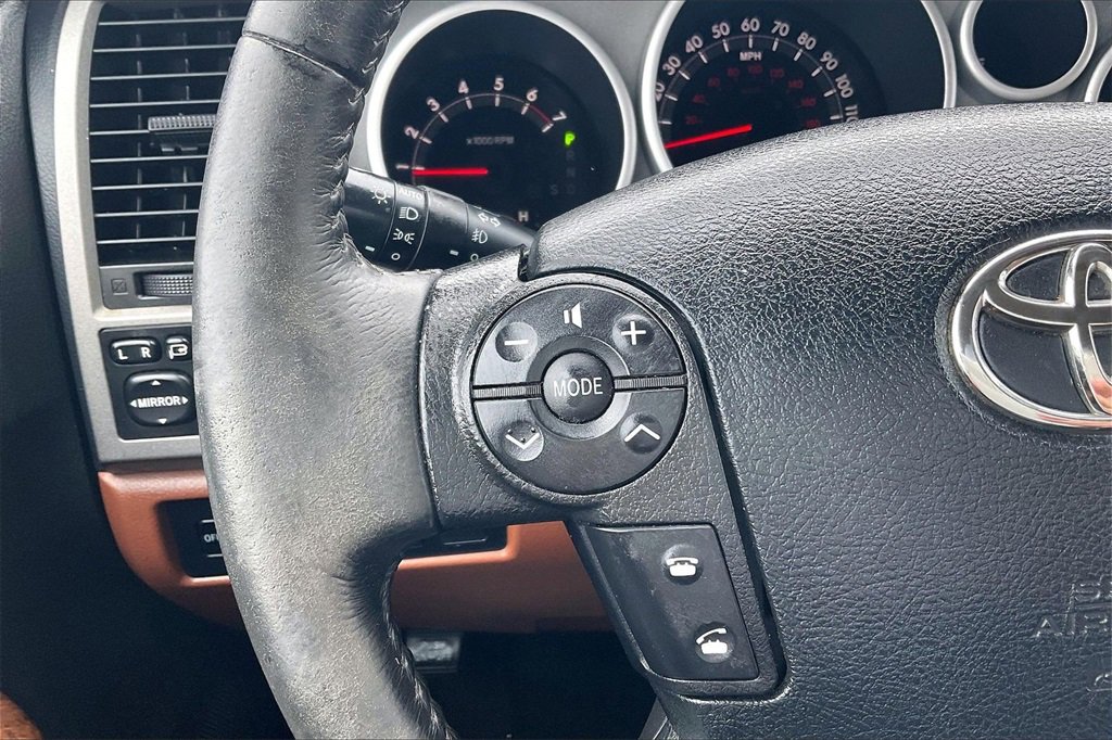 Used 2013 Toyota Tundra Limited image 17