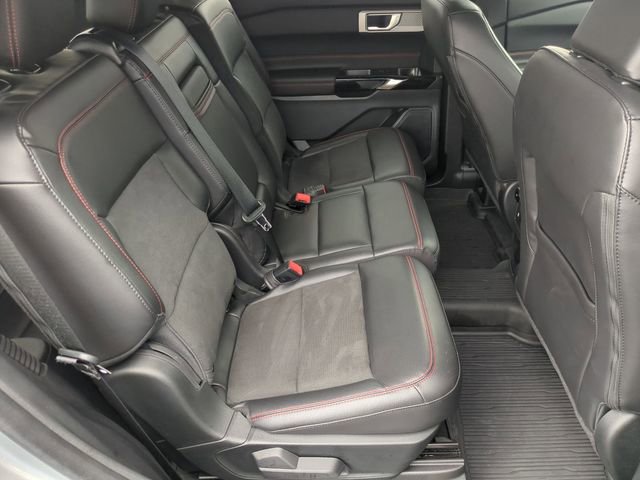 Used 2023 Ford Explorer ST-Line image 20